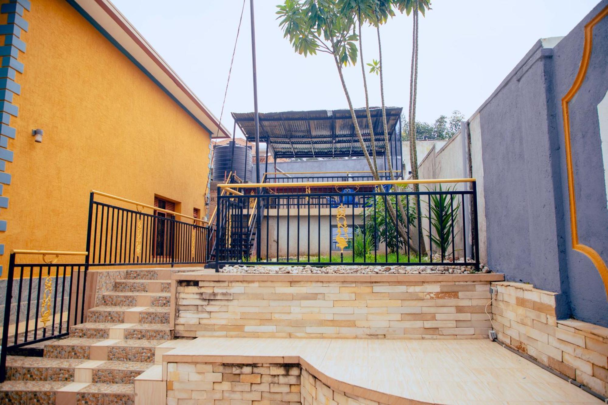 Sunflower Homes Villa Kigali Esterno foto